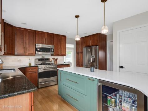 1615 South Kaspar Avenue Arlington Heights IL 60005