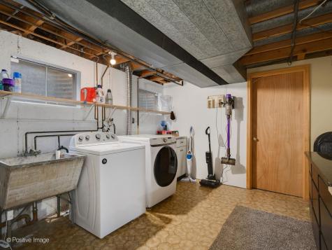1615 South Kaspar Avenue Arlington Heights IL 60005
