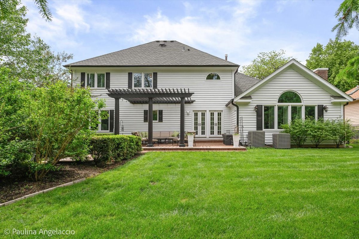 675 Oak Street Roselle IL 60172