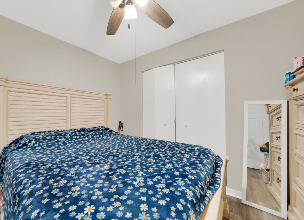 12565 Irving Avenue Blue Island IL 60406