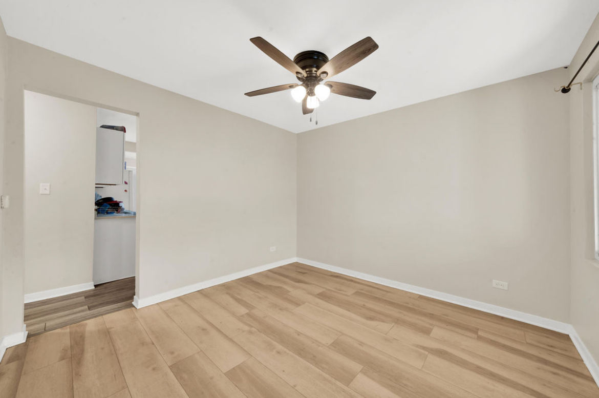 12565 Irving Avenue Blue Island IL 60406