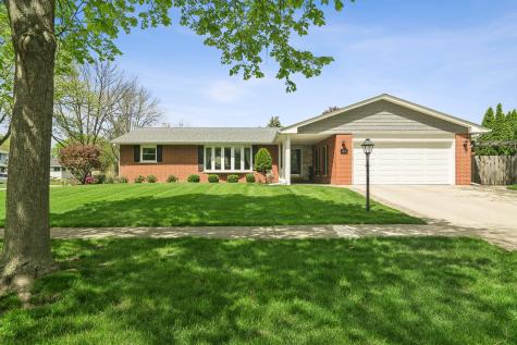 1600 East Linden Lane Mount Prospect IL 60056
