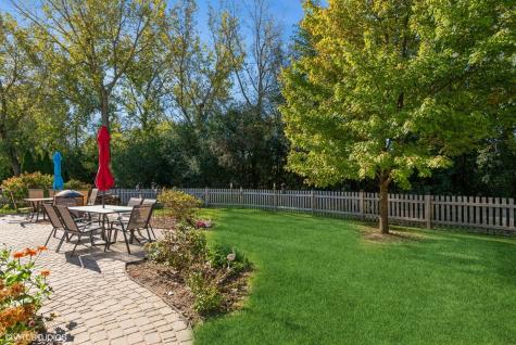 11061 Bayou Court Huntley IL 60142
