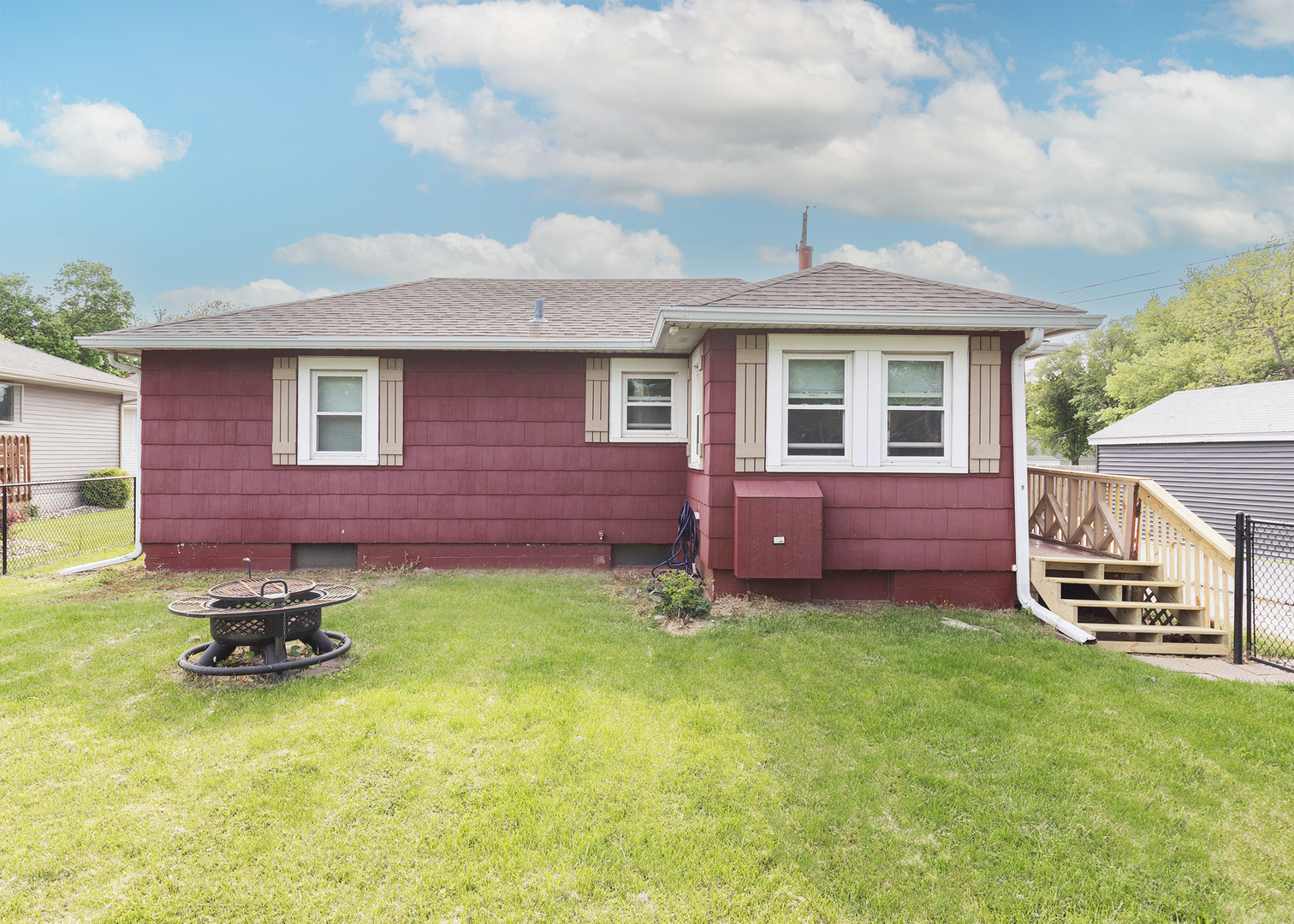 1301 53RD Street Moline IL 61265