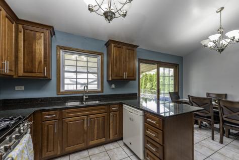 3332 North Lewis Avenue Waukegan IL 60087
