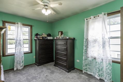3332 North Lewis Avenue Waukegan IL 60087