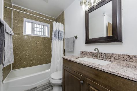 3332 North Lewis Avenue Waukegan IL 60087