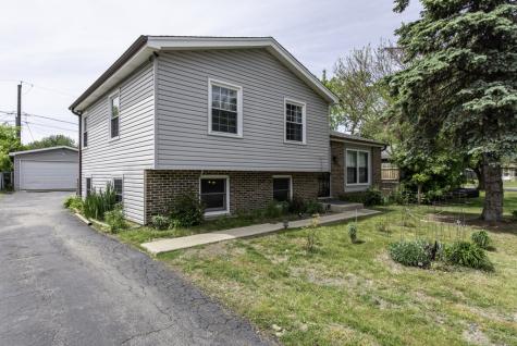 3332 North Lewis Avenue Waukegan IL 60087