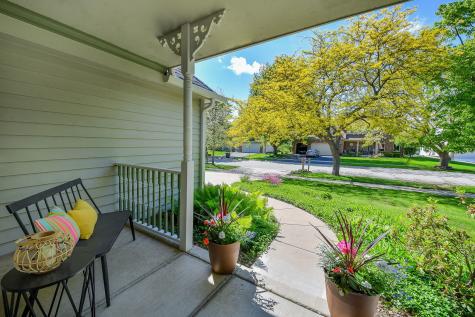 496 Waubonsee Circle Oswego IL 60543