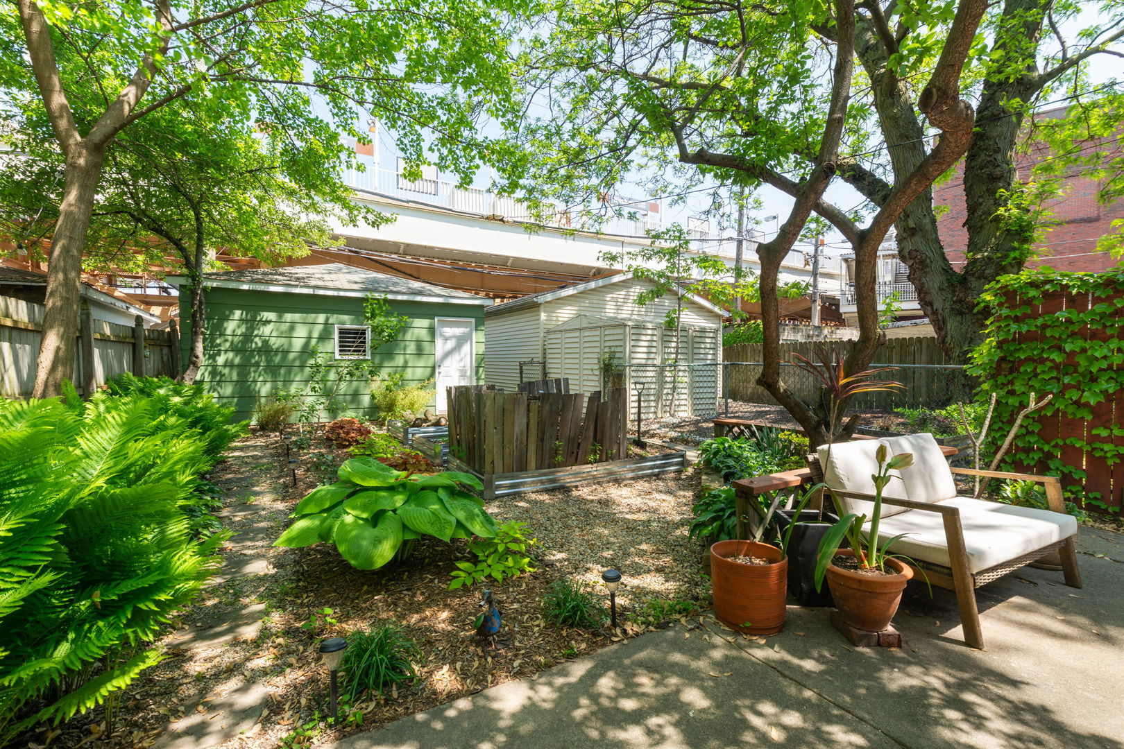 2324 West Eastwood Avenue Chicago IL 60625