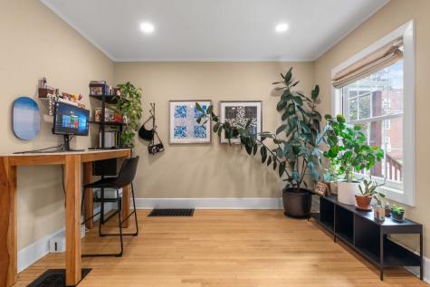 2324 West Eastwood Avenue Chicago IL 60625