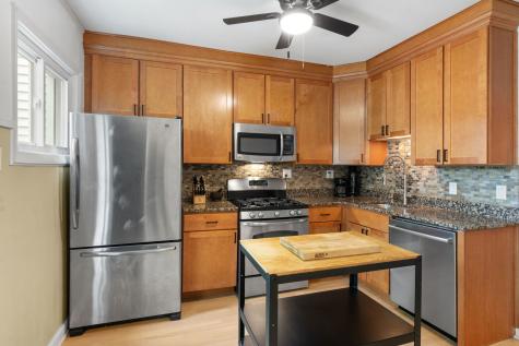 2324 West Eastwood Avenue Chicago IL 60625