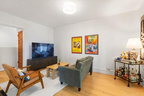 2324 West Eastwood Avenue Chicago IL 60625