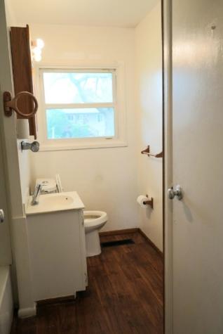 256 West Fleming Street Watseka IL 60970