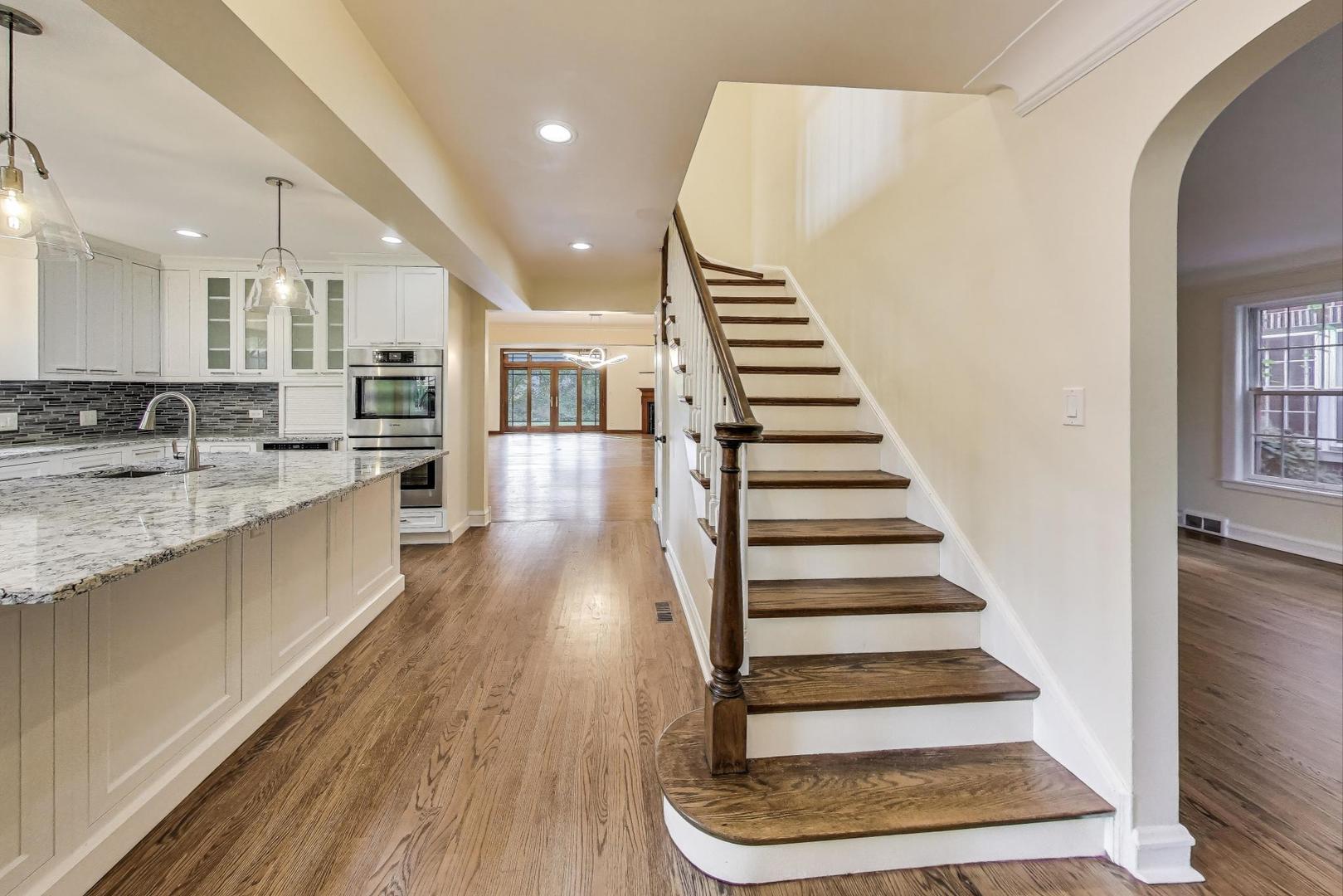 6420 North Navajo Avenue Chicago IL 60646