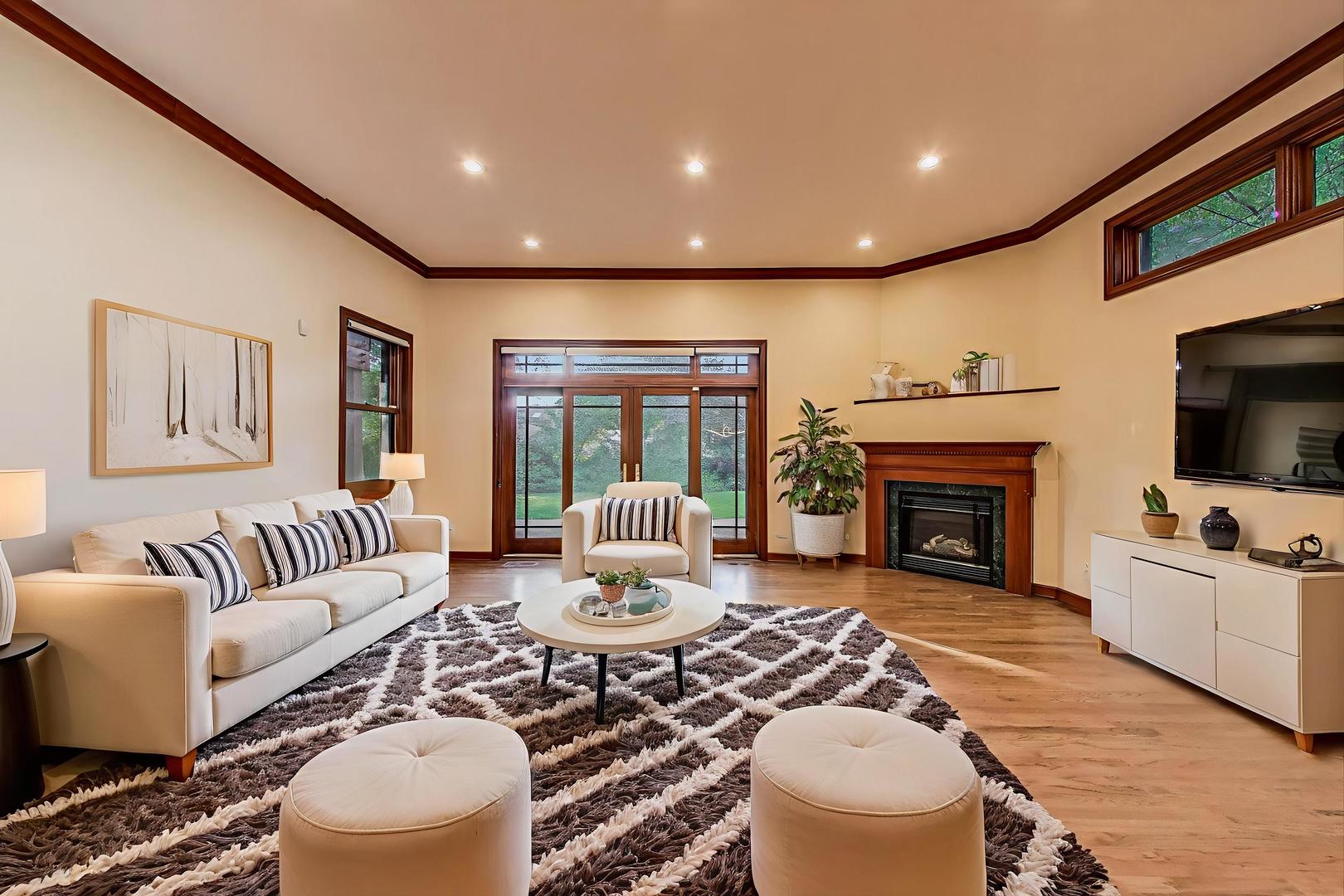 6420 North Navajo Avenue Chicago IL 60646