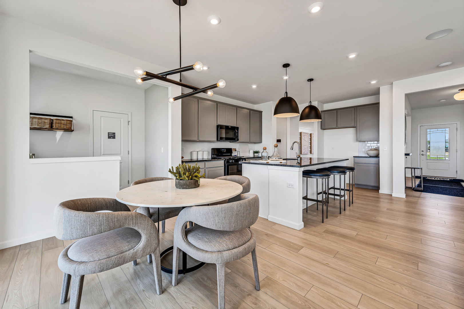 3237 Peyton Circle Aurora IL 60503