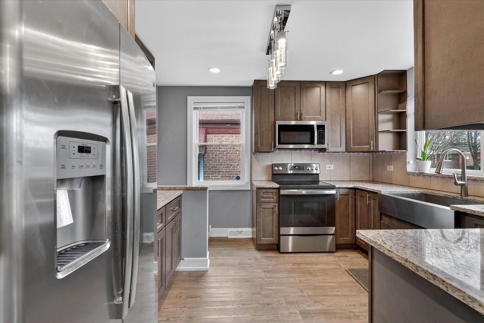 11038 South Eberhart Avenue Chicago IL 60628