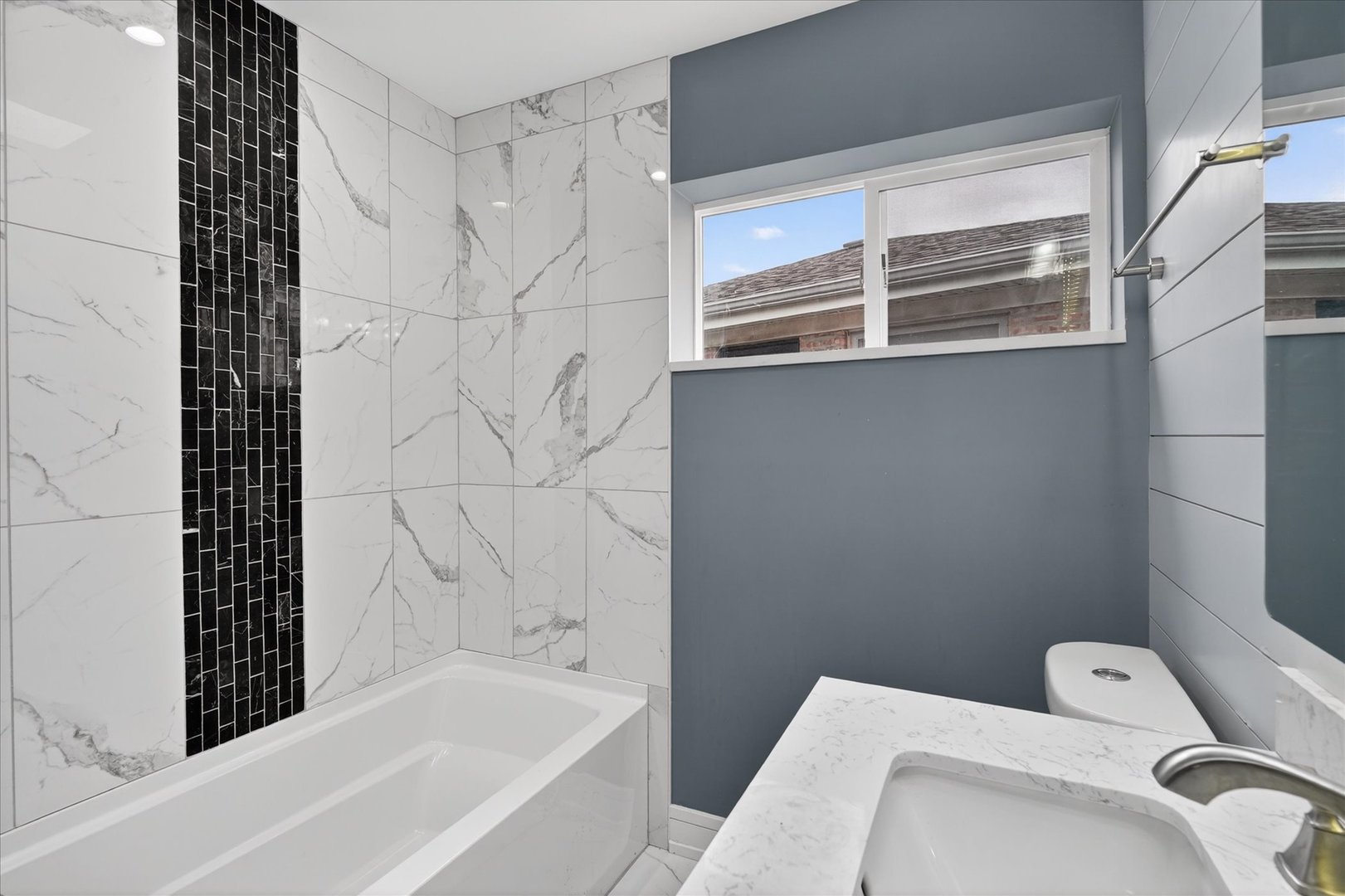 11038 South Eberhart Avenue Chicago IL 60628