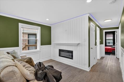 11038 South Eberhart Avenue Chicago IL 60628