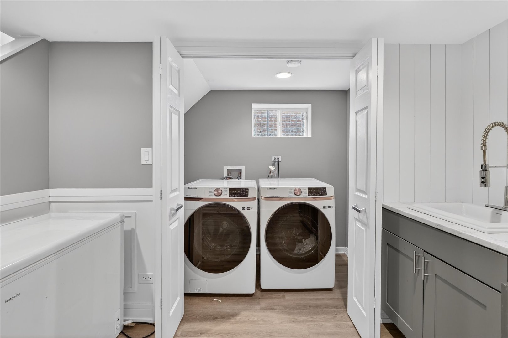 11038 South Eberhart Avenue Chicago IL 60628