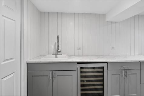 11038 South Eberhart Avenue Chicago IL 60628