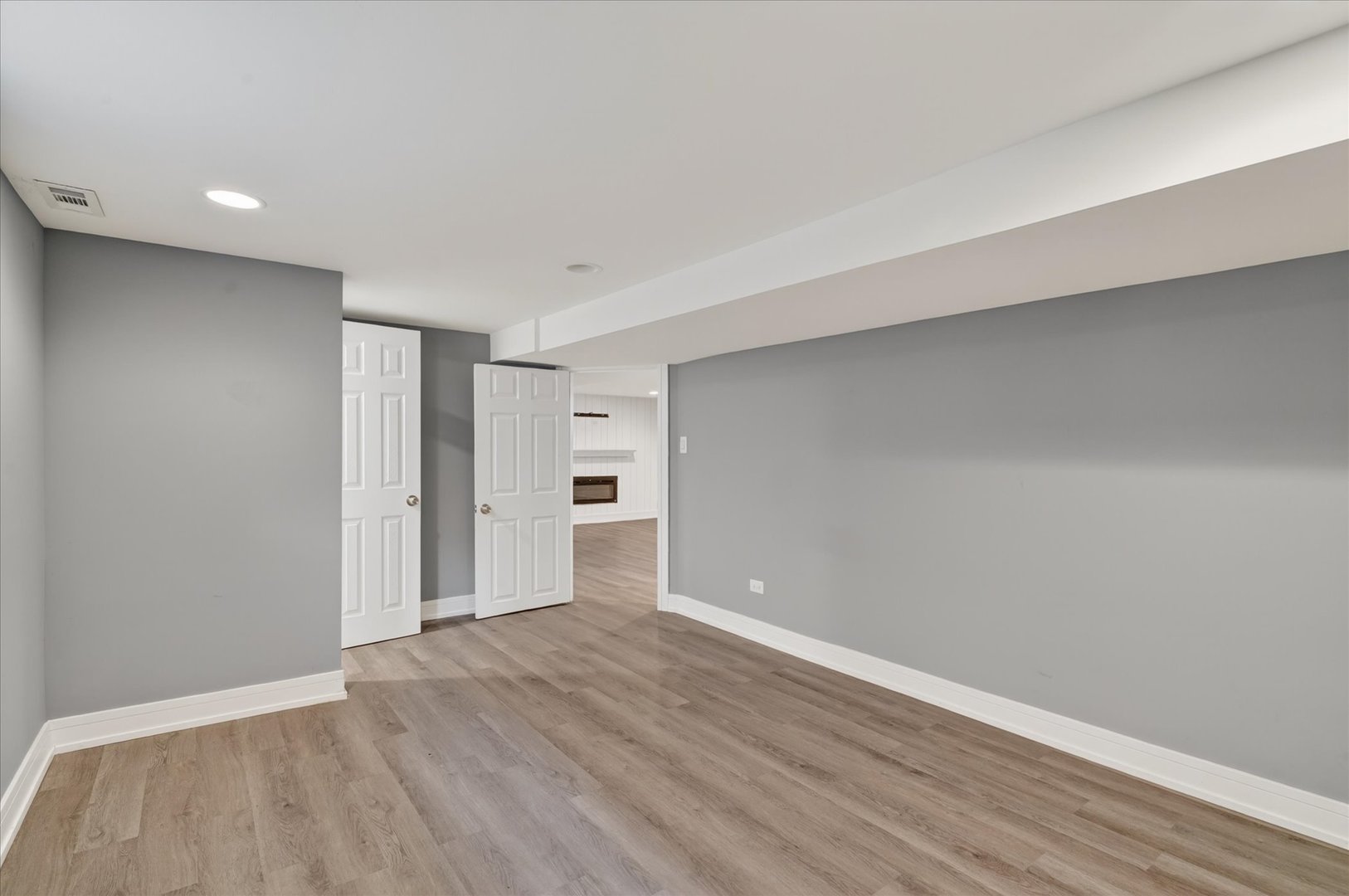 11038 South Eberhart Avenue Chicago IL 60628