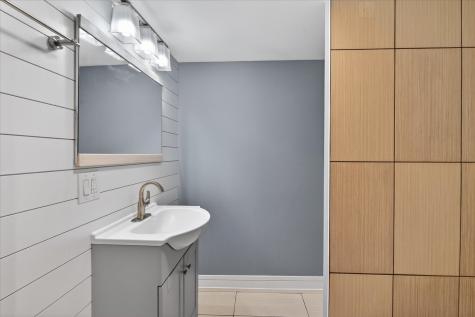 11038 South Eberhart Avenue Chicago IL 60628