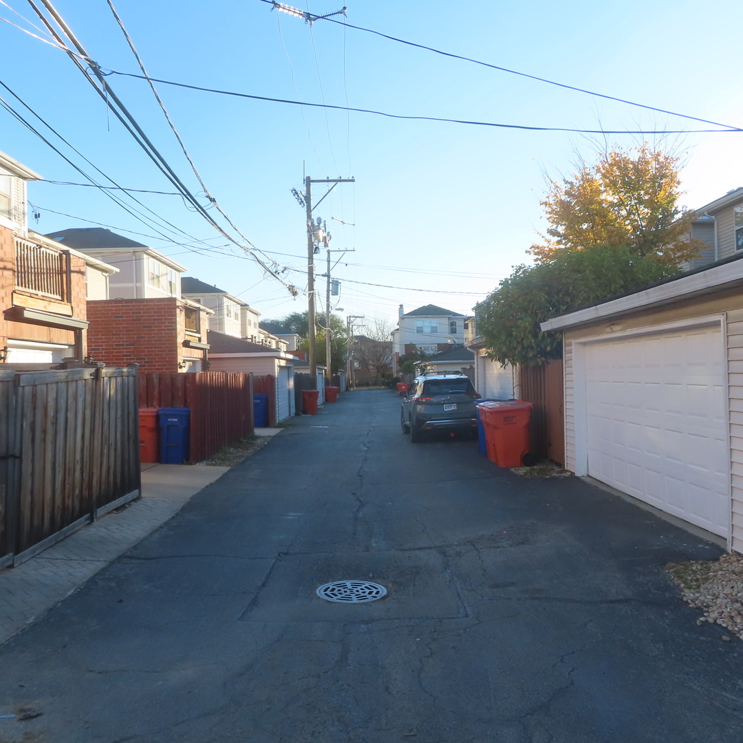 3529 West Polk Street Chicago IL 60624