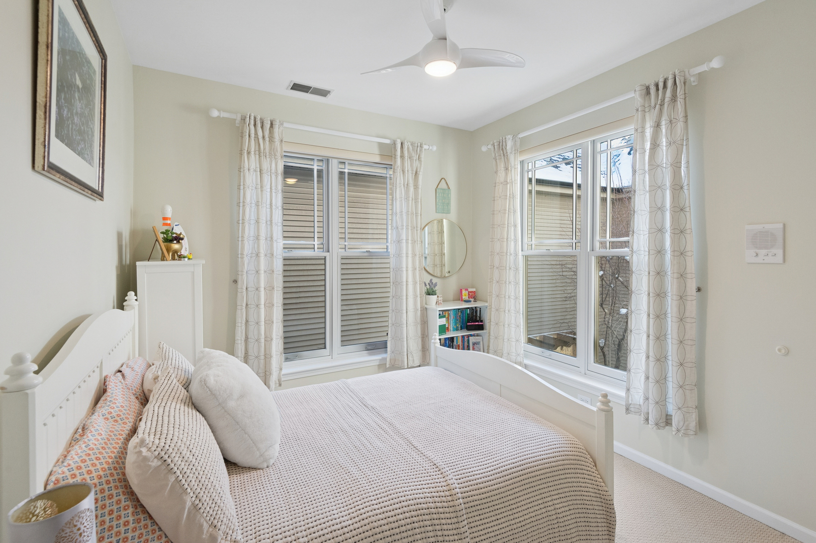 1518 North North Park Street Chicago IL 60610