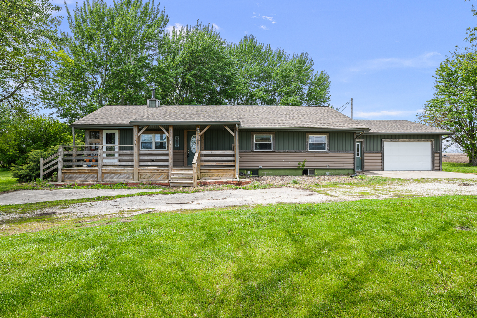 29546 North 750 Avenue Kewanee IL 61443