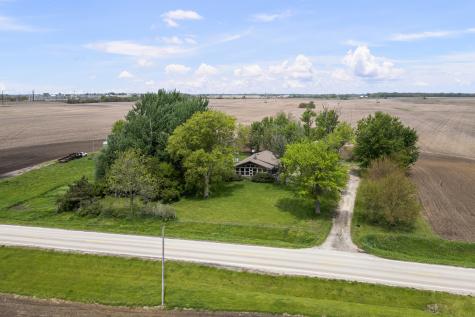 29546 North 750 Avenue Kewanee IL 61443