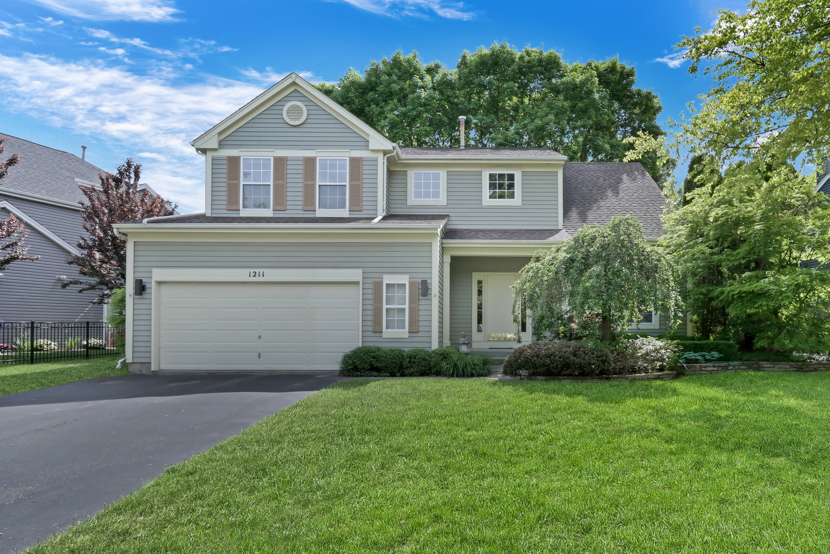 1211 Laurel Lane Gurnee IL 60031