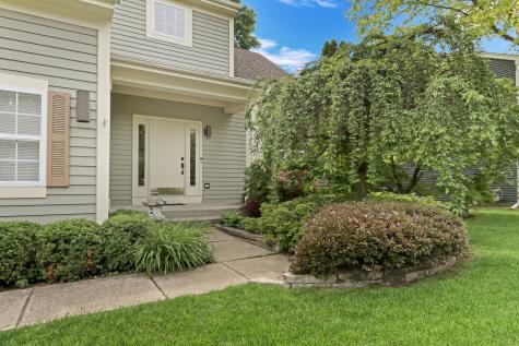 1211 Laurel Lane Gurnee IL 60031