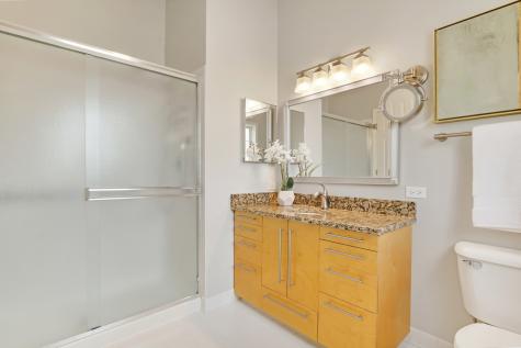 1211 Laurel Lane Gurnee IL 60031
