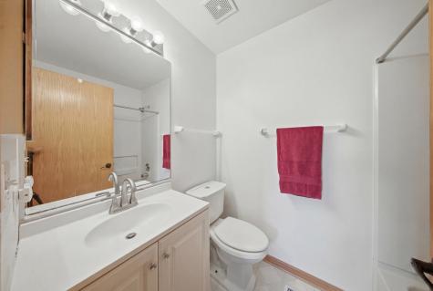 425 Hobart Drive South Elgin IL 60177