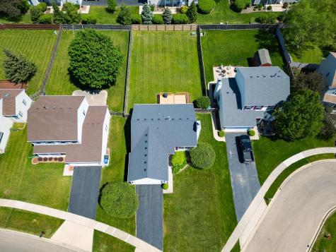 425 Hobart Drive South Elgin IL 60177