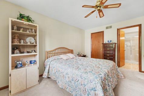 3333 186TH Street Lansing IL 60438