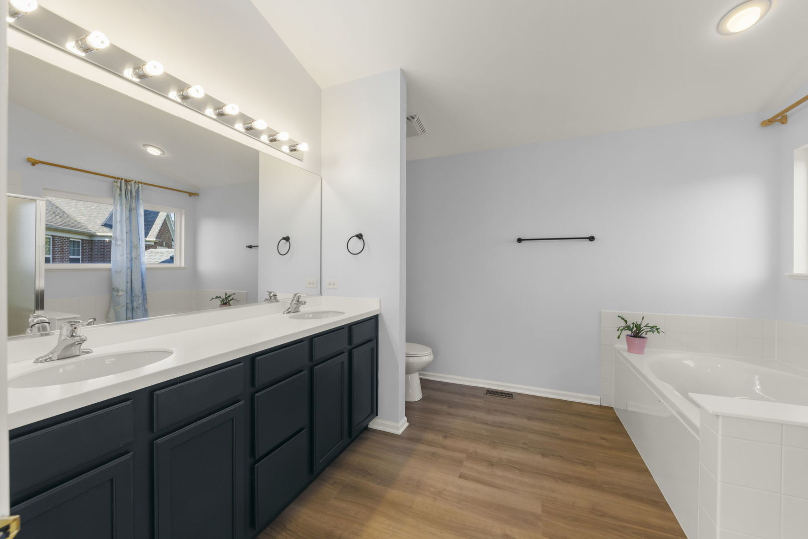 5 Player Court Bolingbrook IL 60490