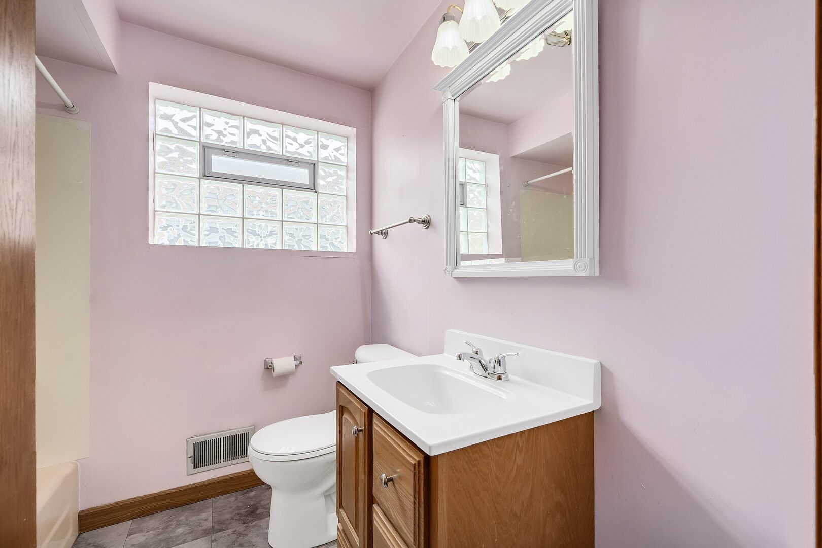5918 South Mason Avenue Chicago IL 60638