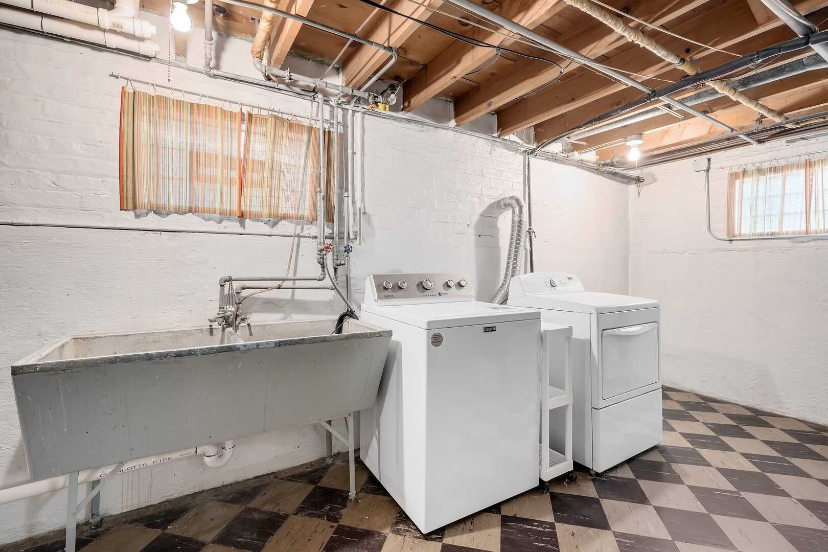 5918 South Mason Avenue Chicago IL 60638