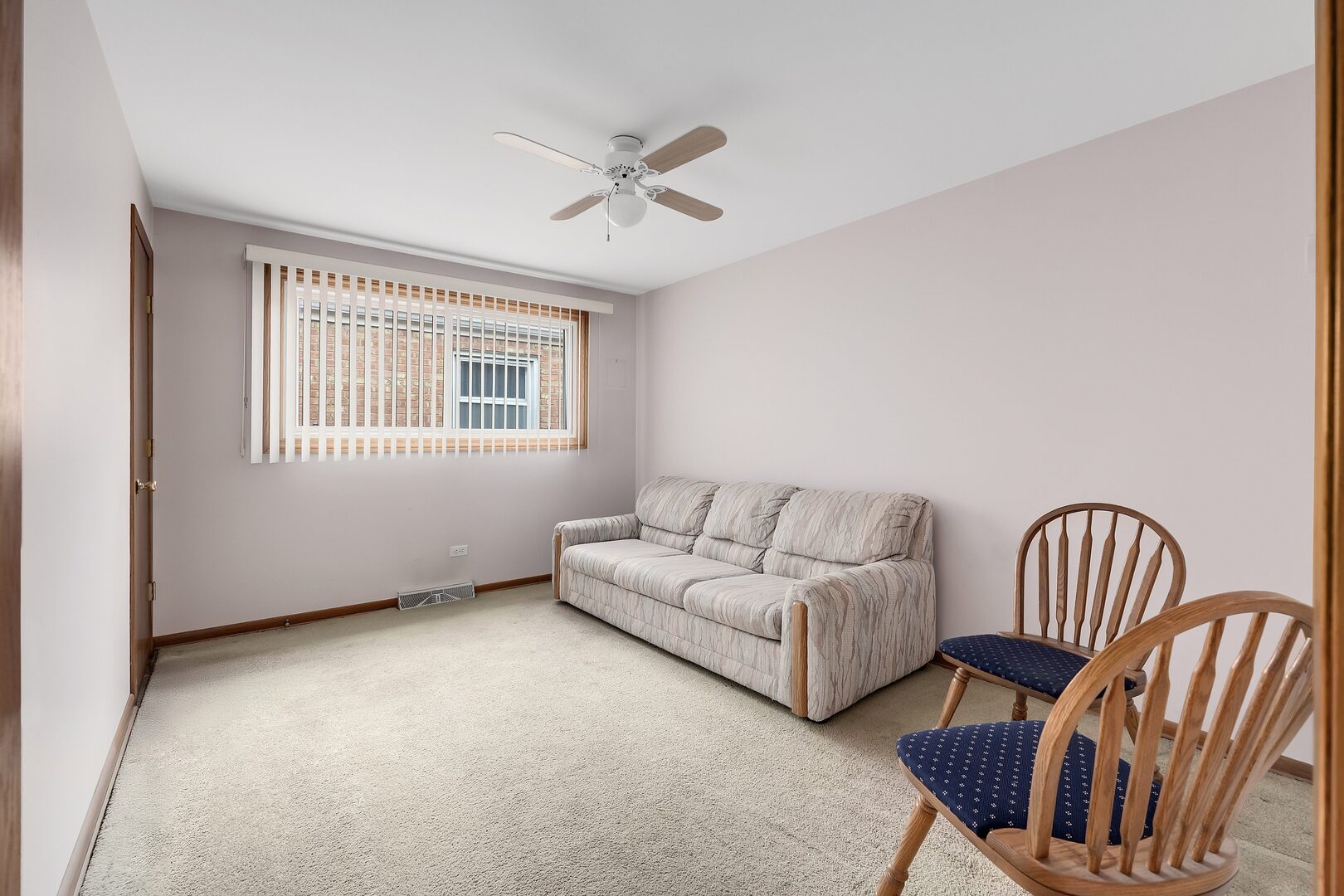 5918 South Mason Avenue Chicago IL 60638