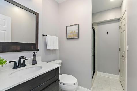2212 Glouceston Lane Naperville IL 60564
