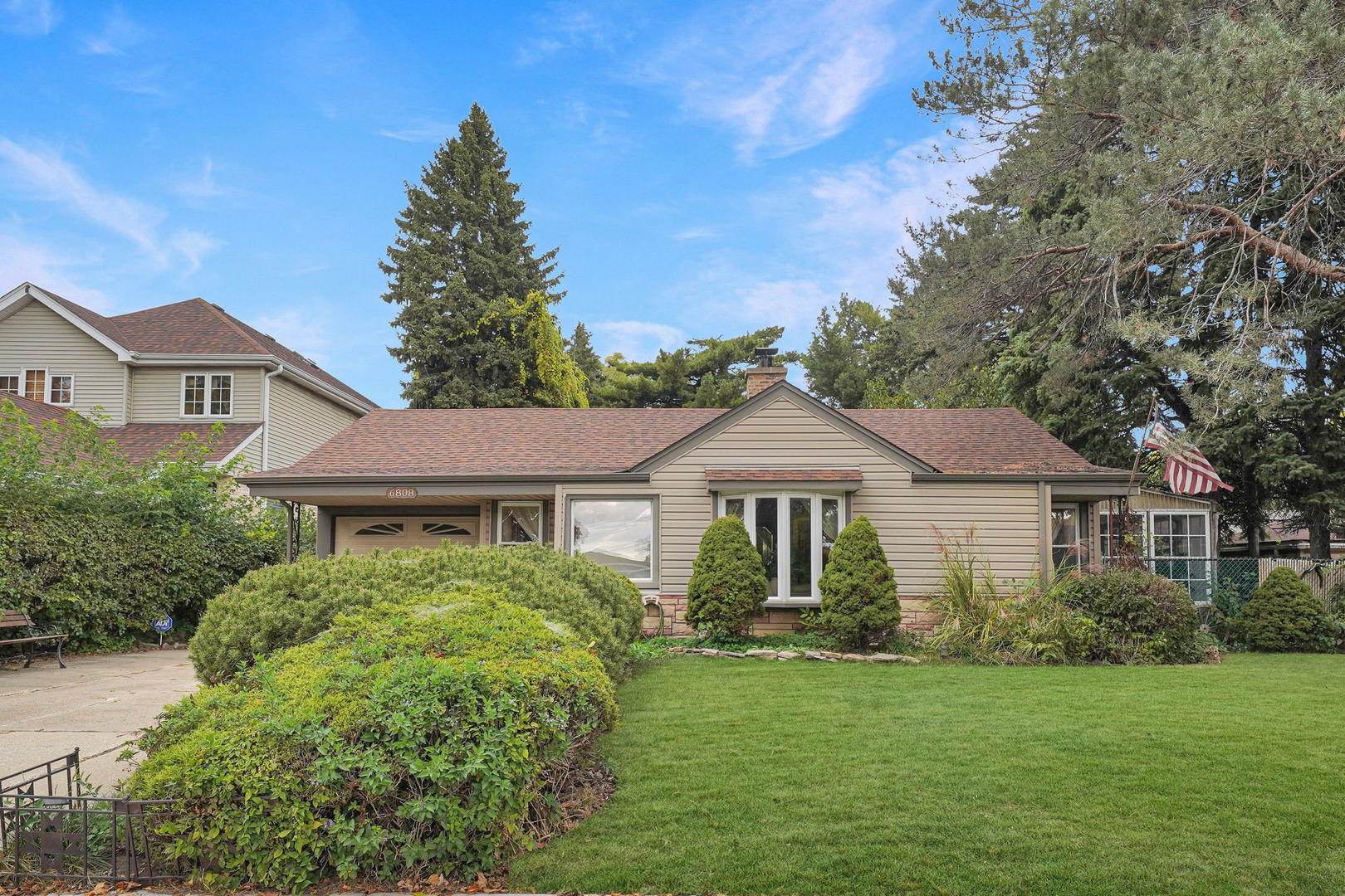 6808 West Argyle Street Chicago IL 60656