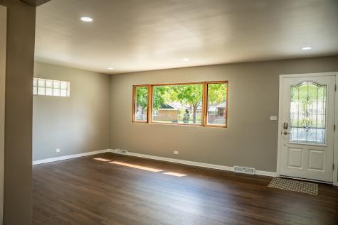 2234 South 18th Avenue Broadview IL 60155