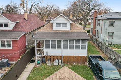 1615 South 20th Avenue Maywood IL 60153