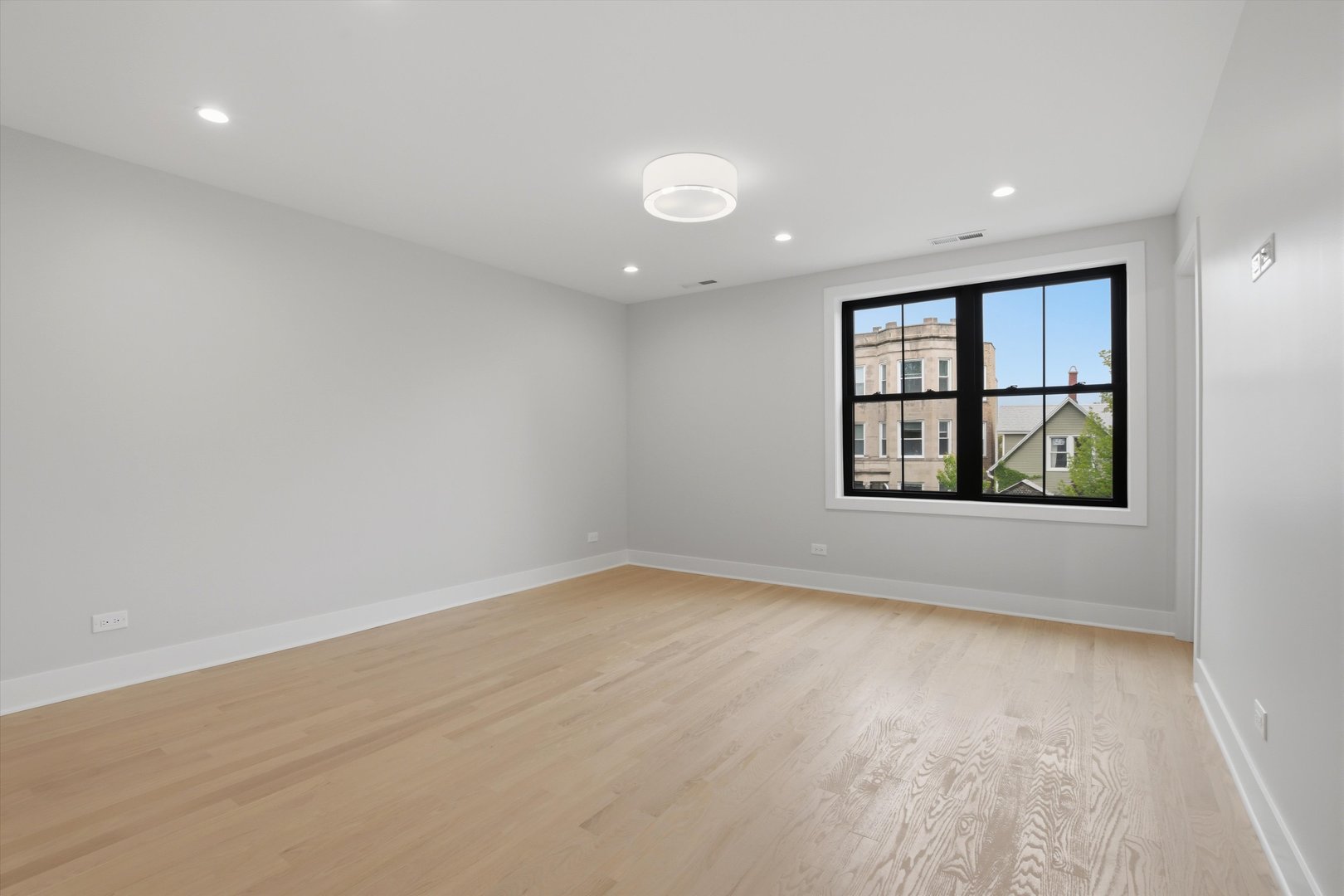 3323 West Belden Avenue Chicago IL 60647