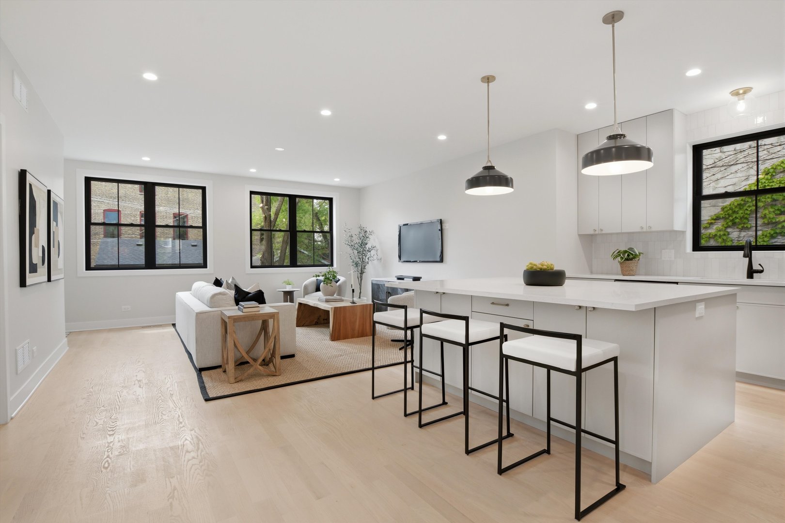 3323 West Belden Avenue Chicago IL 60647