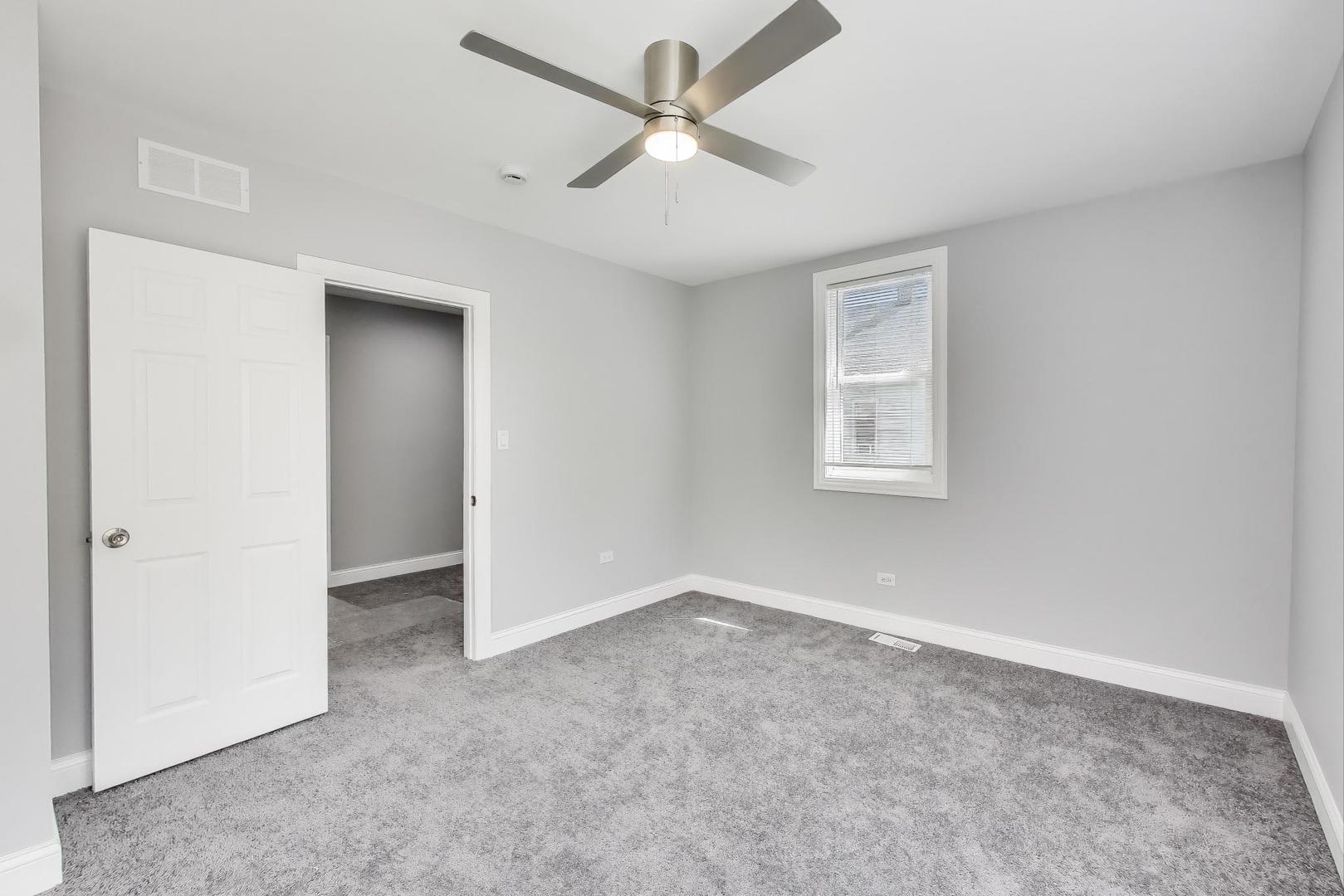 5828 West Iowa Street Chicago IL 60651