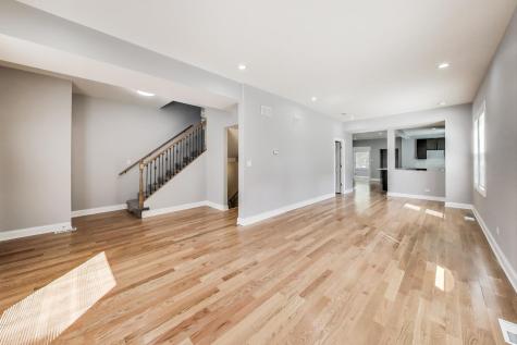 5828 West Iowa Street Chicago IL 60651